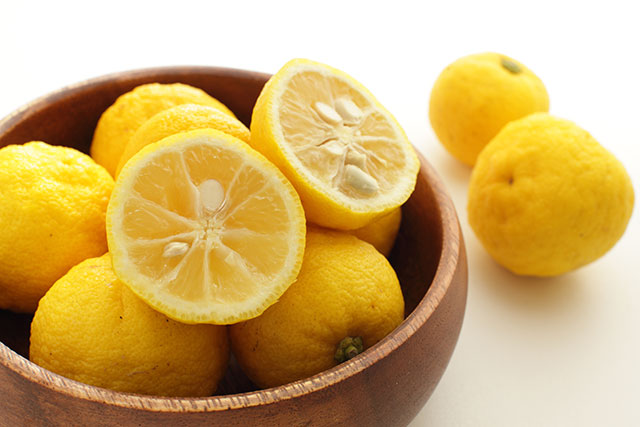 A popular citrus fruit in East Asia, the yuzu, helps control your cholesterol levels