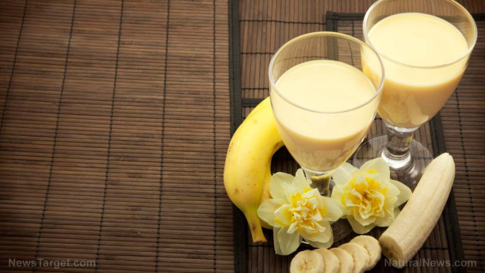 Why you should be eating a banana right before you sleep