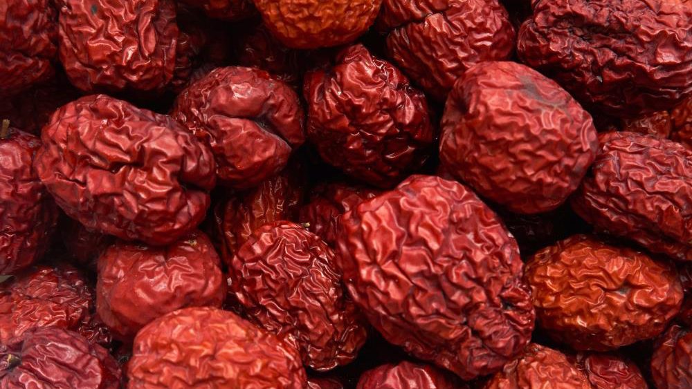 Having difficulty getting some shut-eye? This lesser-known superfood “jujube” might help