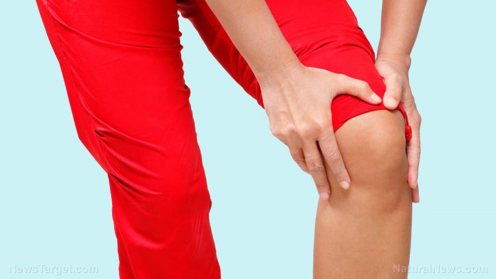 An easy way to reduce arthritic knee symptoms is to lose weight