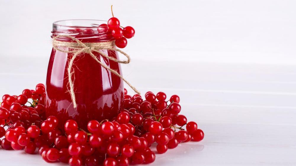 Cranberries offer an excellent way to boost your health, say nutrition researchers