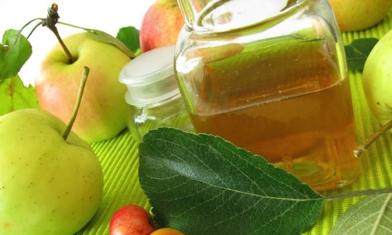 What are the benefits of drinking apple cider vinegar before bedtime?