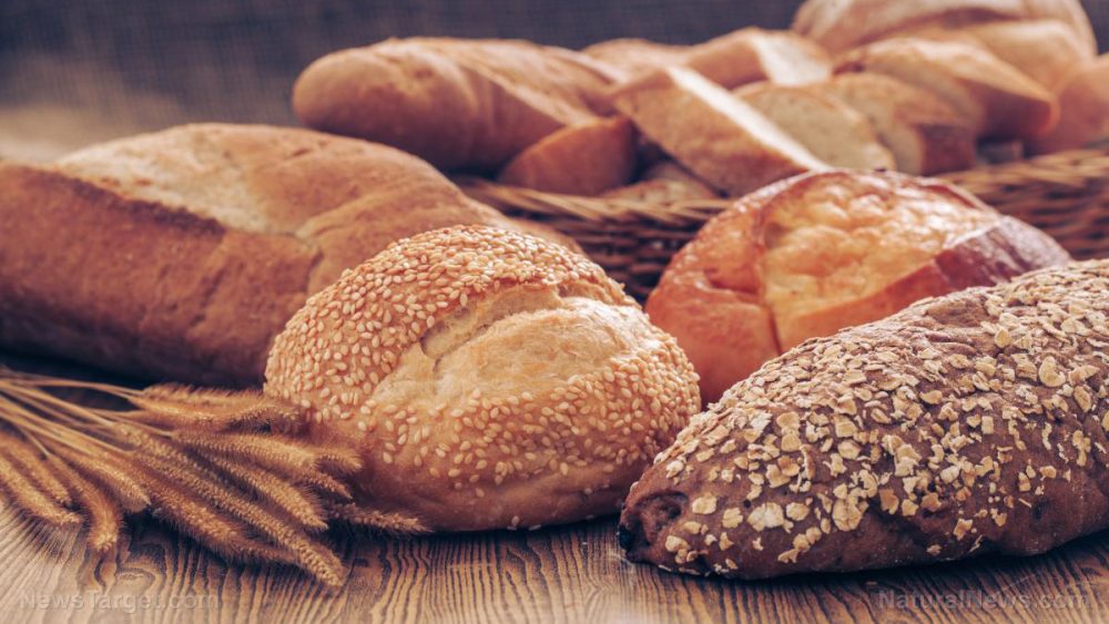 Can essential oils prolong the shelf life of bread?