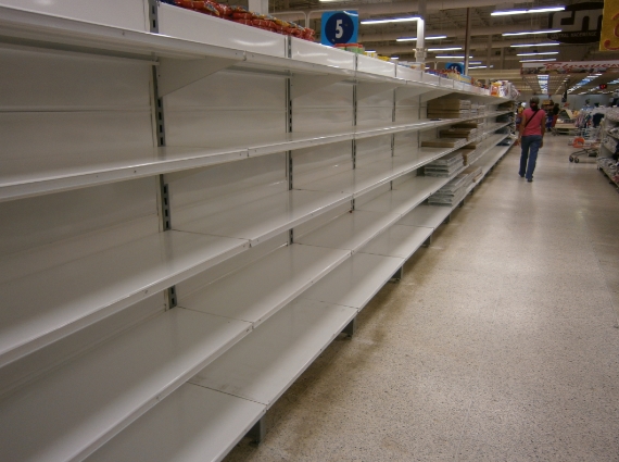 “Loot to eat” the new mantra of Venezuela as socialism collapse leads to mass starvation