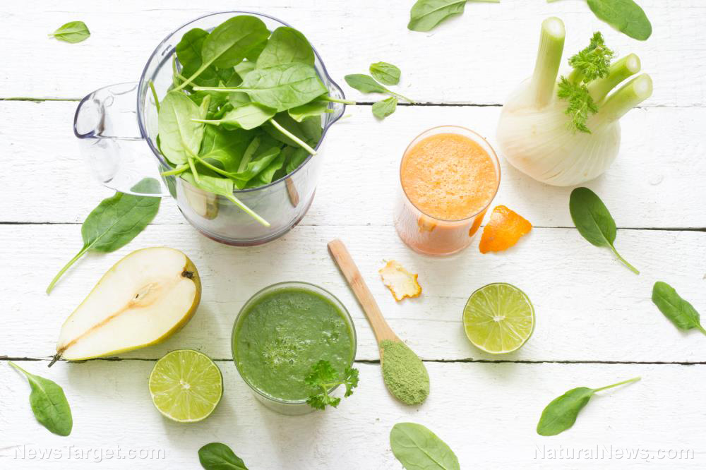 Relieve heartburn with this soothing pear and ACV smoothie