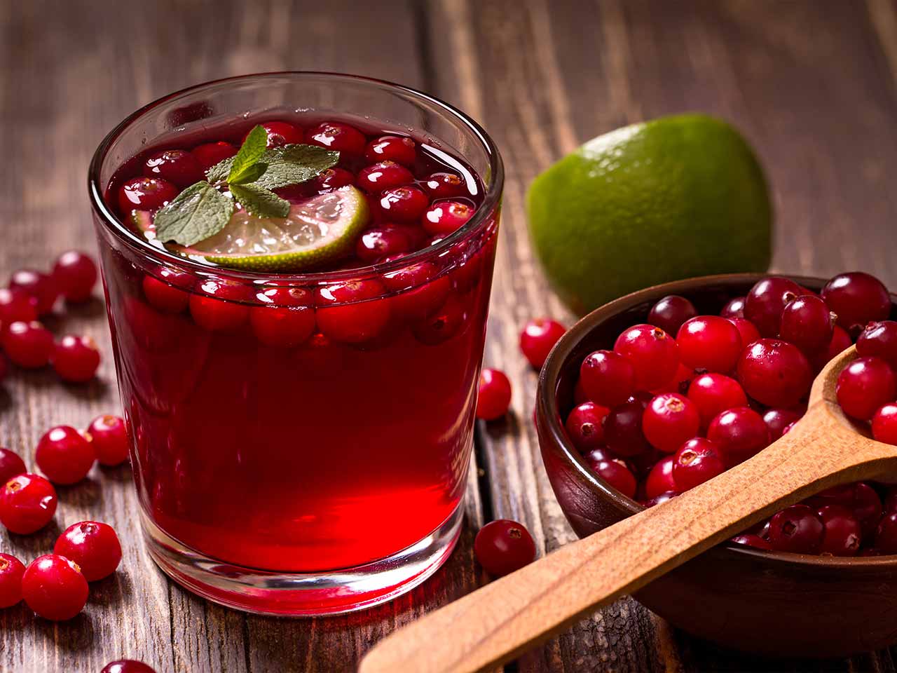 Fascinating study reveals cranberries can help with urinary tract infections, but only if you take capsules, not juice