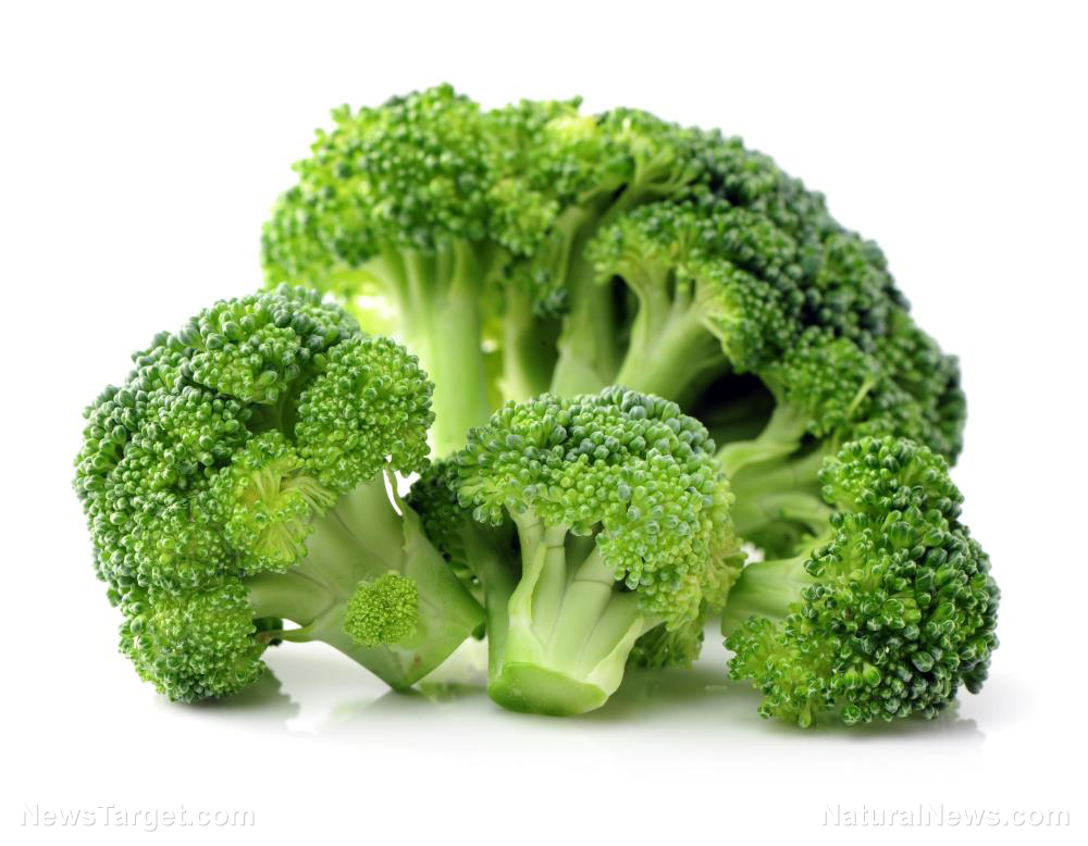 Broccoli is a powerful anti-aging food that you should be eating every day